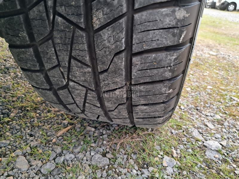 Volkswagen Caddy 1.6 TDI/KOŽA/NAVI