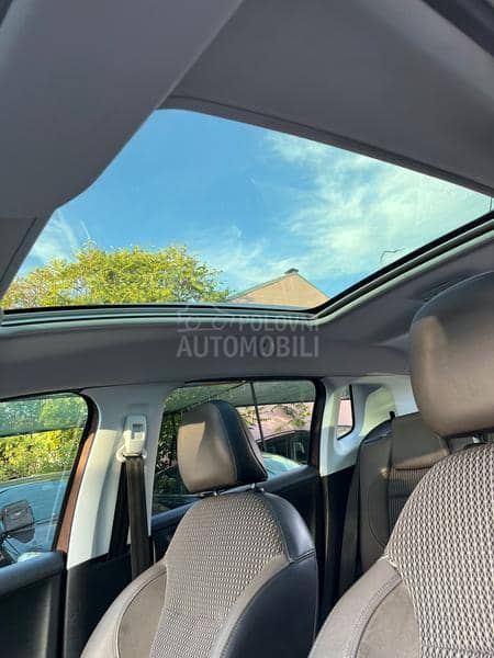 Peugeot 2008 1,6 HDI Allure