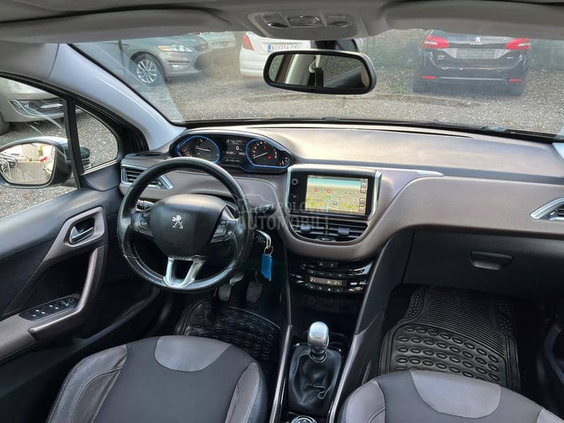 Peugeot 2008 1,6 HDI Allure