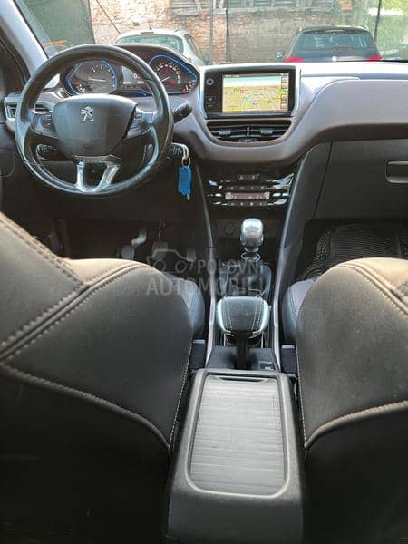 Peugeot 2008 1,6 HDI Allure