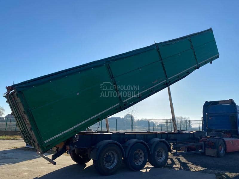 Schwarzmuller 3HKS E Trostrana