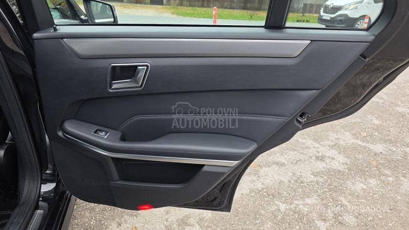 Mercedes Benz E 220 Avangarde, Xen,Šiber