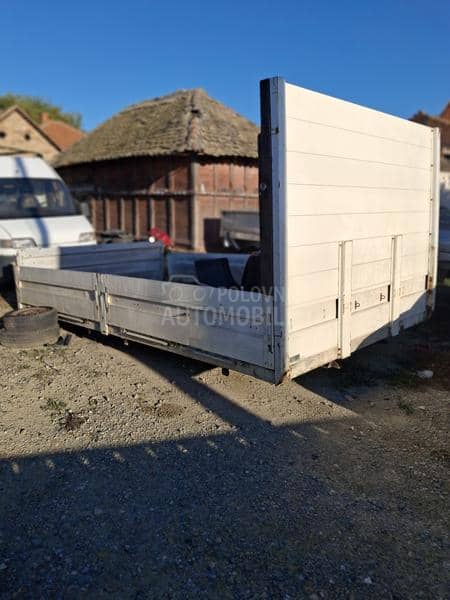 Mercedes Benz SANDUK