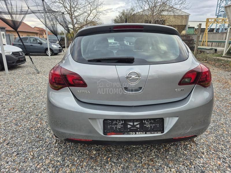 Opel Astra J 1.7 cdti Cosmo