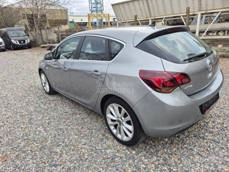 Opel Astra J 1.7 cdti Cosmo