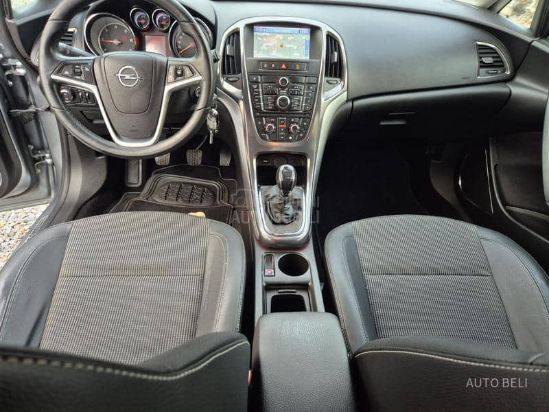 Opel Astra J 1.7 cdti Cosmo