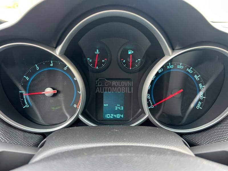 Chevrolet Cruze 1.8