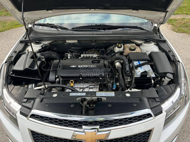 Chevrolet Cruze 1.8
