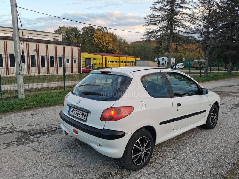 Peugeot 206 1.4 HDI