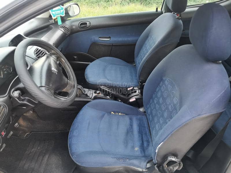 Peugeot 206 1.1