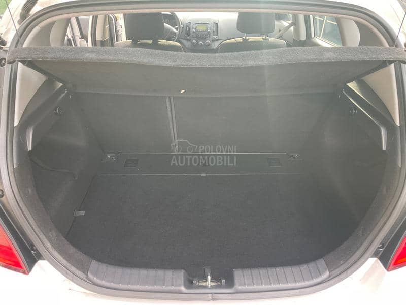 Hyundai i30 1,6 CRDI