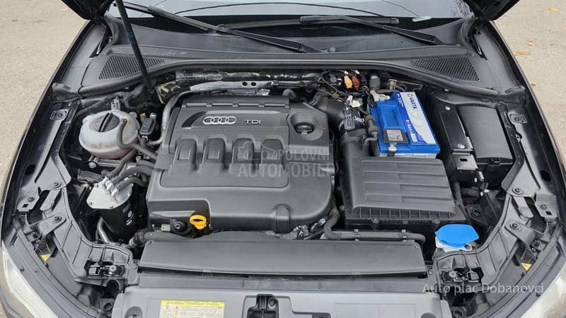Audi A3 1.6 TDI xen/led/nav