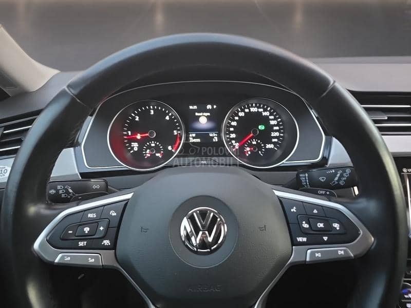 Volkswagen Passat B8 2.0 DSG 4 Motion