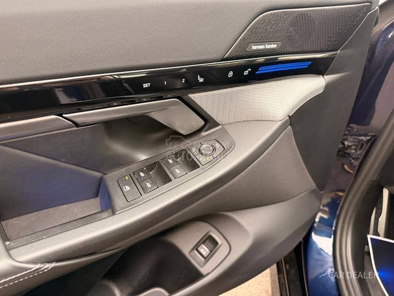 BMW 520 m-pro/xd/pano/iconic