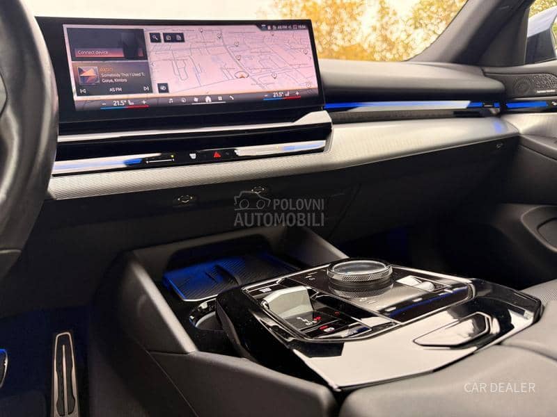 BMW 520 m-pro/xd/pano/iconic