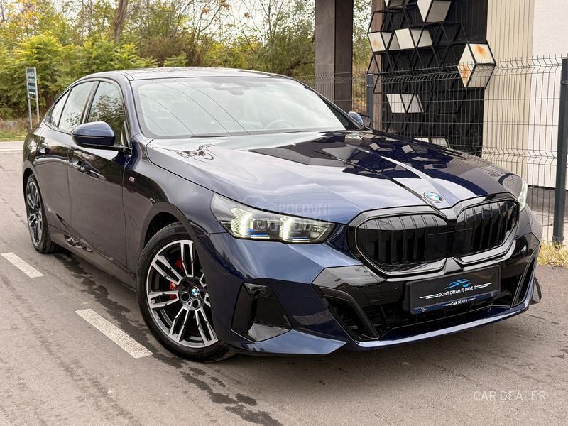 BMW 520 m-pro/xd/pano/iconic