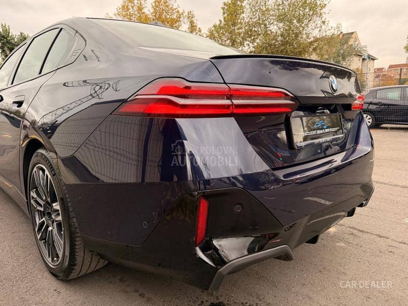 BMW 520 m-pro/xd/pano/iconic