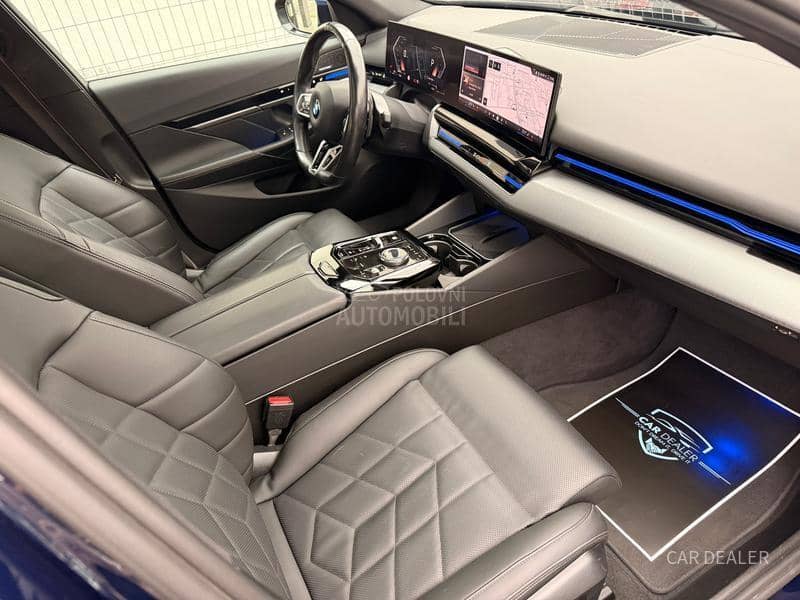 BMW 520 m-pro/xd/pano/iconic