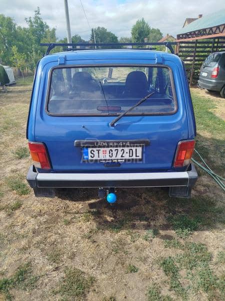 Lada Niva 1.7