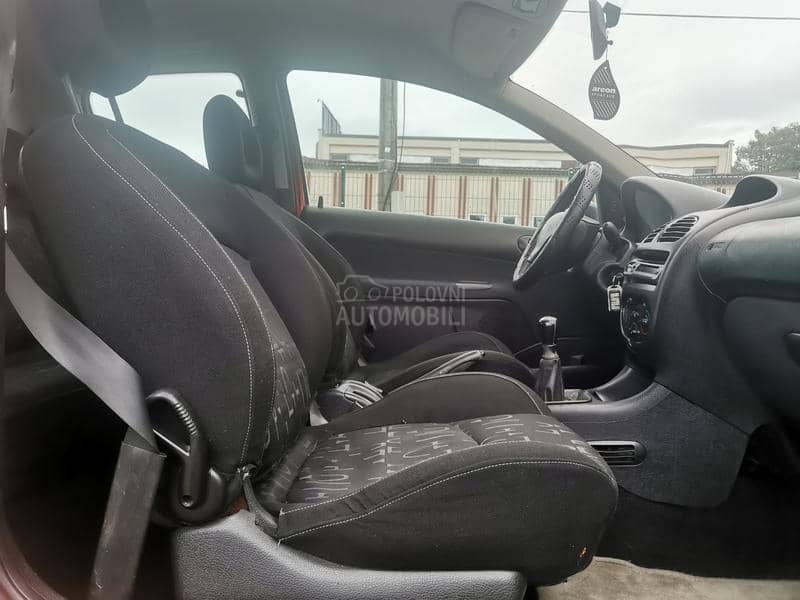 Peugeot 206 1.4
