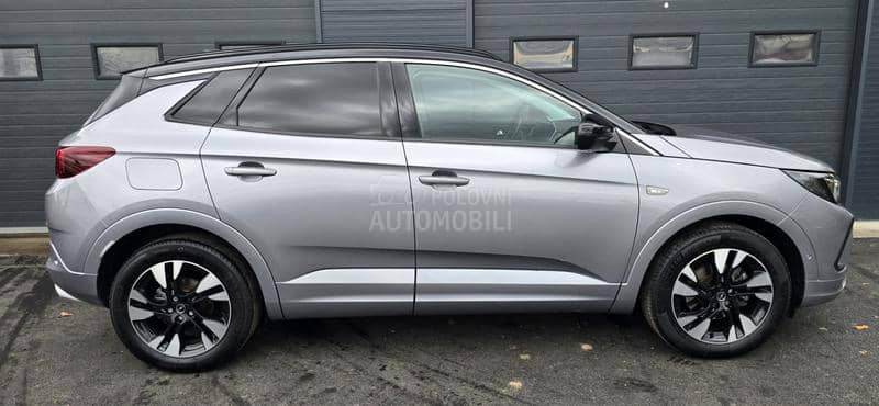 Opel Grandland GS LINE