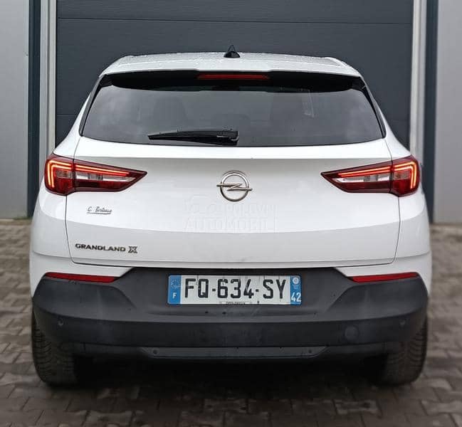 Opel Grandland X 1.5 HDI LED