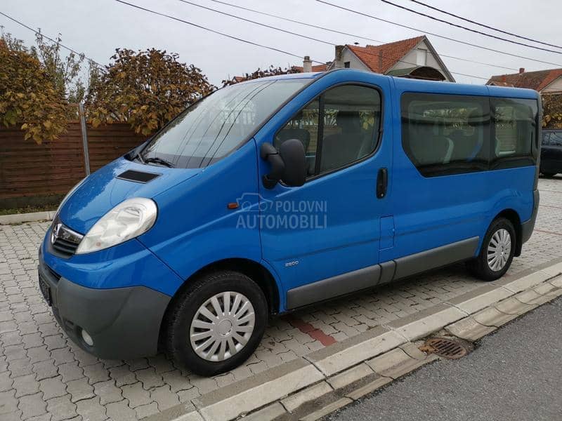 Opel Vivaro 2.0cdti / Nov /