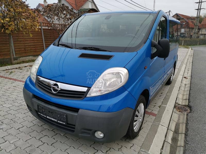 Opel Vivaro 2.0cdti / Nov /