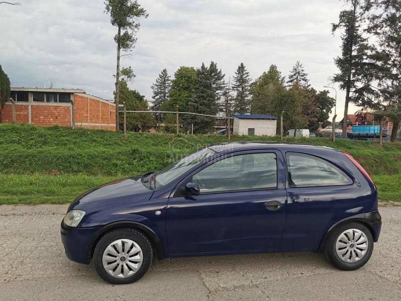 Opel Corsa C 1.0