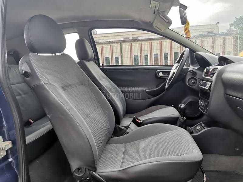 Opel Corsa C 1.0