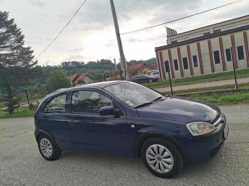 Opel Corsa C 1.0