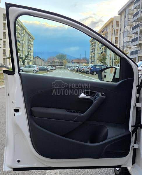 Volkswagen Polo N.OV