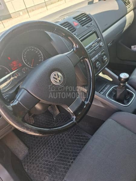Volkswagen Golf 5 1.9