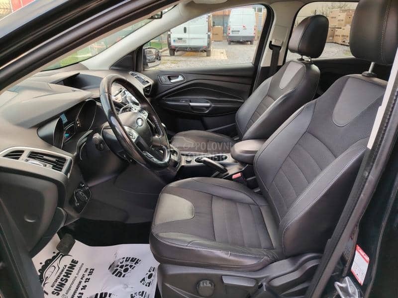 Ford Kuga 4x4 TITANIUM