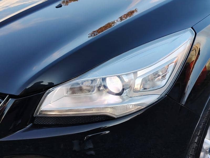 Ford Kuga 4x4 TITANIUM