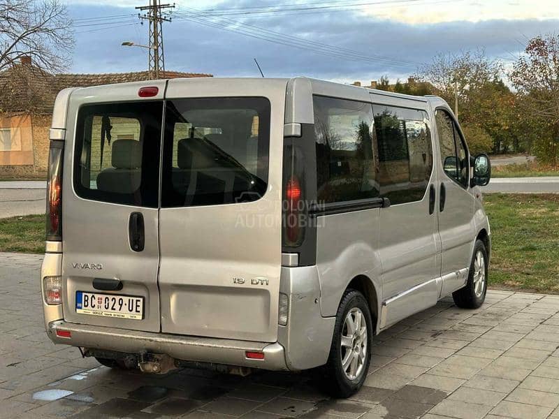 Opel Vivaro 