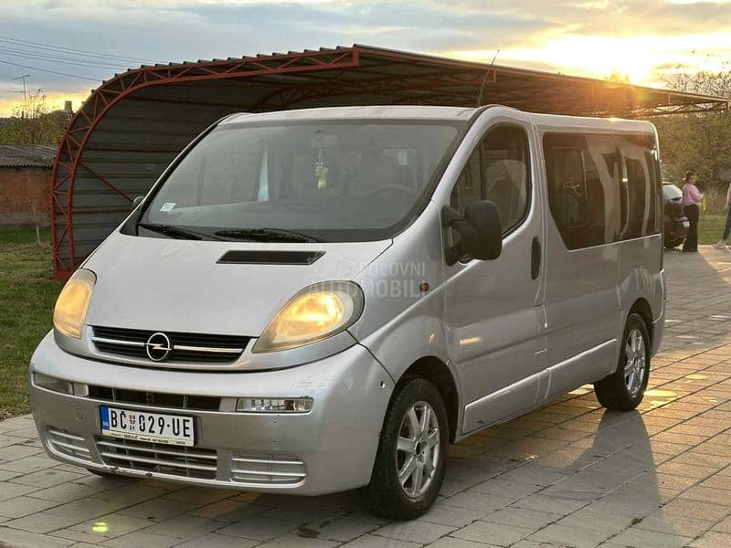 Opel Vivaro 