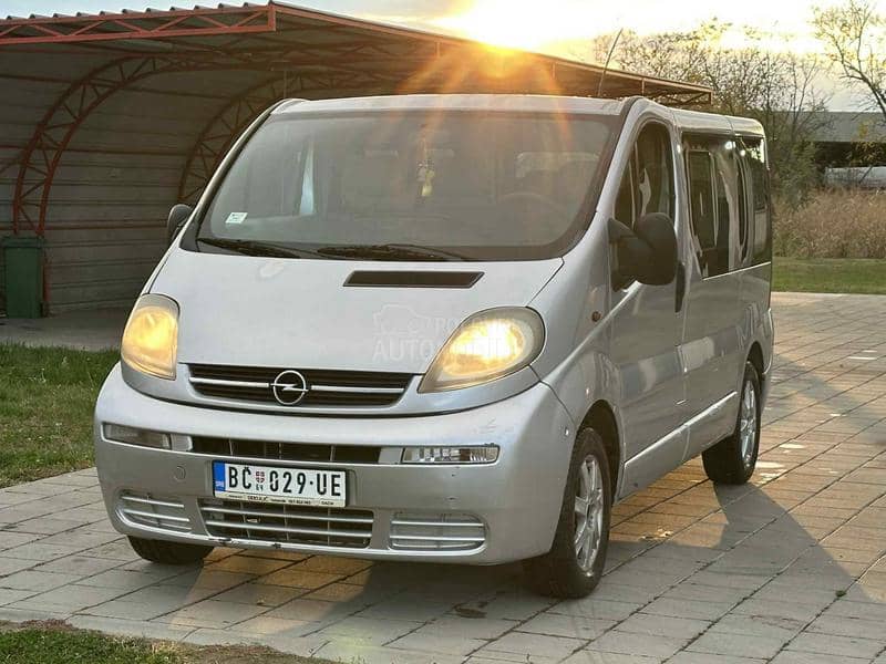 Opel Vivaro 