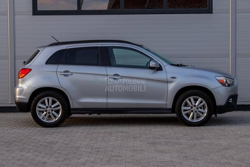 Mitsubishi ASX 