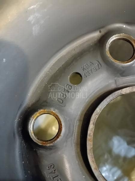 Goodyear 195/65 R15 Zimska