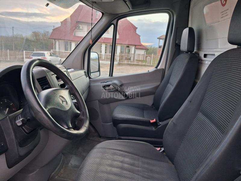 Mercedes Benz sprinter315