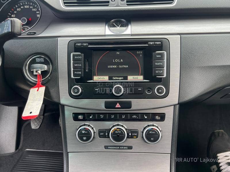 Volkswagen Passat B7 1.6TDI HIGHLINE