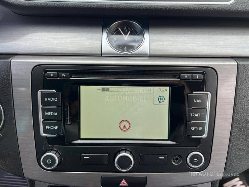 Volkswagen Passat B7 1.6TDI HIGHLINE