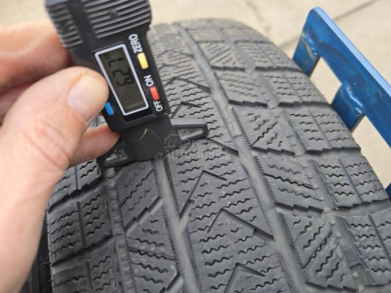 Tomket 215/65 R16 Zimska