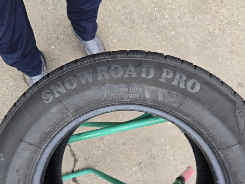 Tomket 215/65 R16 Zimska