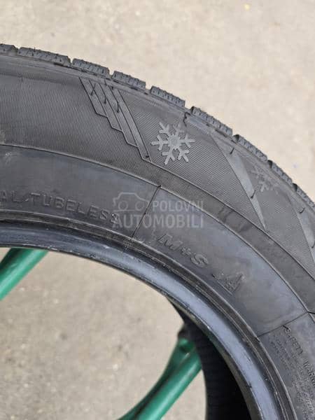 Tomket 215/65 R16 Zimska