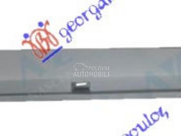 SAJTNA PLASTICNA za Volkswagen Passat od 2011. do 2015. god.