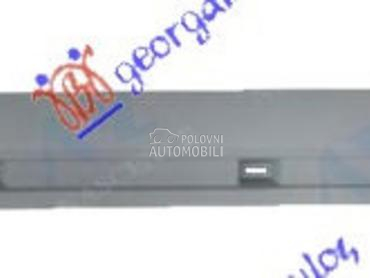 SAJTNA PLASTICNA za Volkswagen Passat od 2011. do 2015. god.