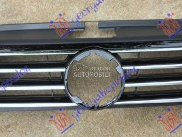 PVC MASKA CRNA (8 HROM LAJSNI) za Volkswagen Passat od 2015. do 2019. god.