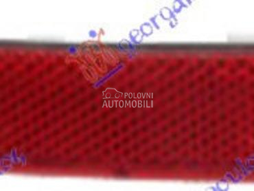 KATADIOPTER U ZADNJEM BRANIKU za Volkswagen Passat od 2015. do 2019. god.